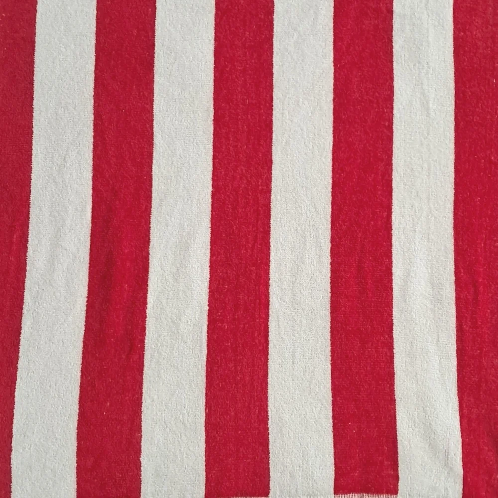 Beach Towel Unisex Capitol One Bank NWOT 53
